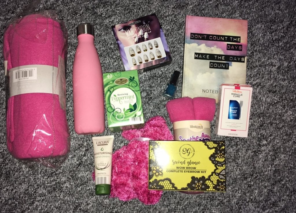 Contents of a Breast Friends Northamptonshire Chemotherapy bag